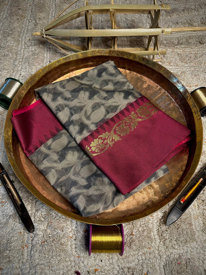 Grey Patola Rani Weave Soft Cotton Banarasi Saree