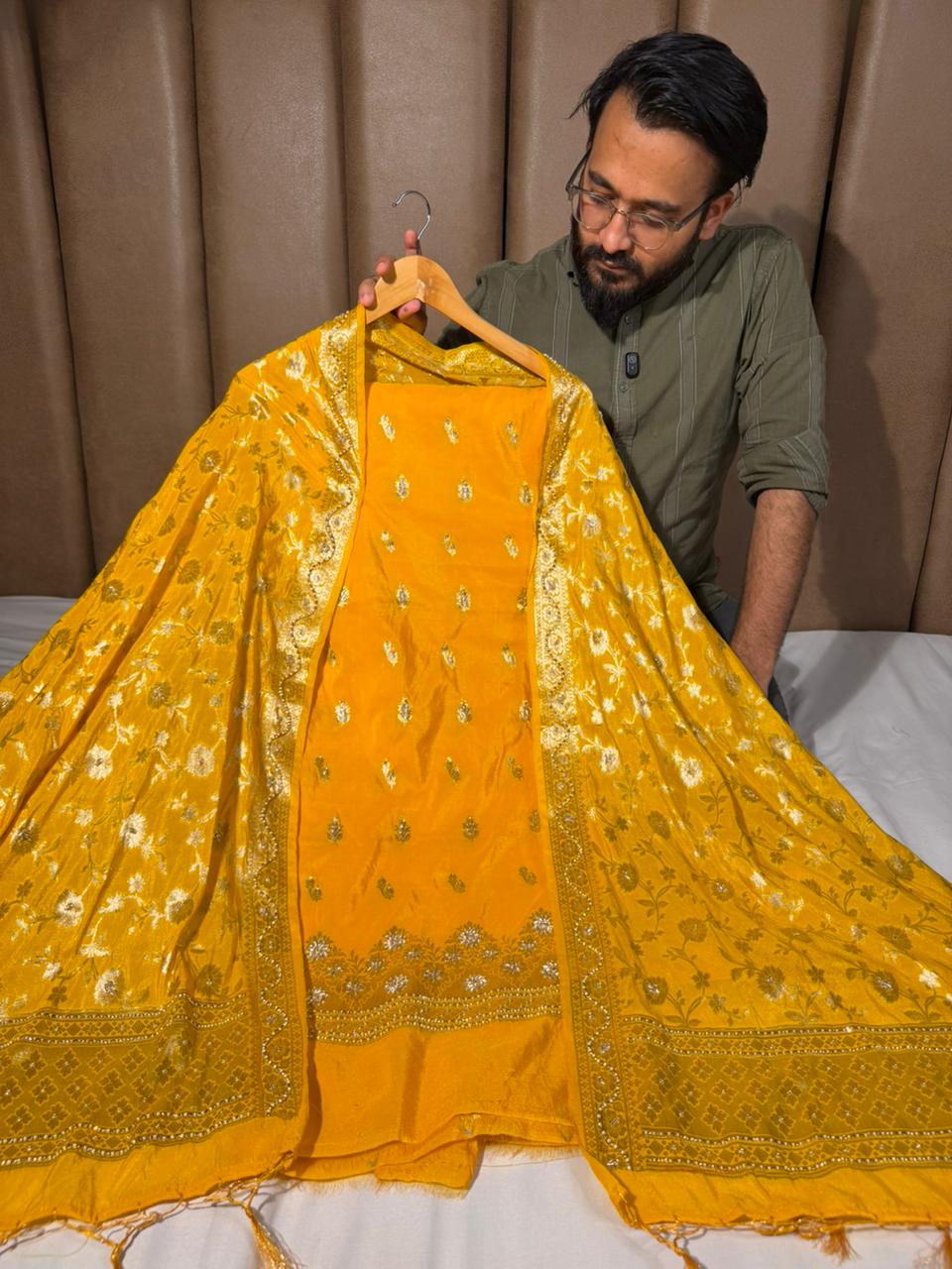 Behind Handwork Handwork Suit – Unique Threads Sarees