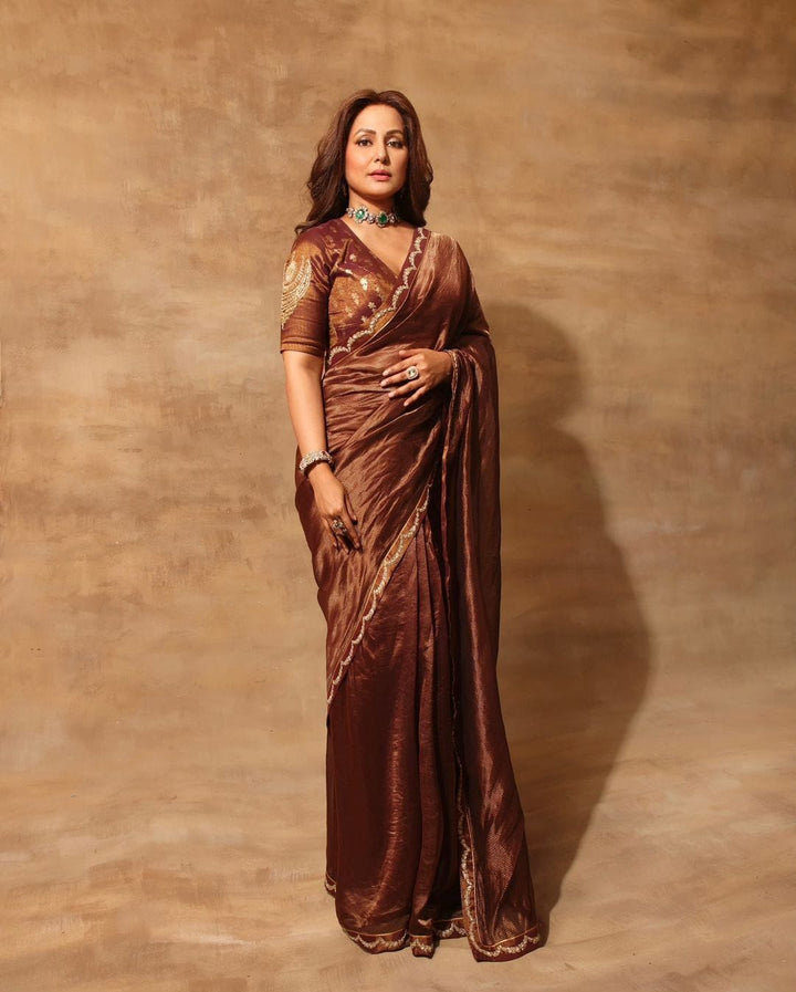 Hina Khan Inspired Premium Stripe Tissue Silk Saree with Exclusive Sequence Lace Work