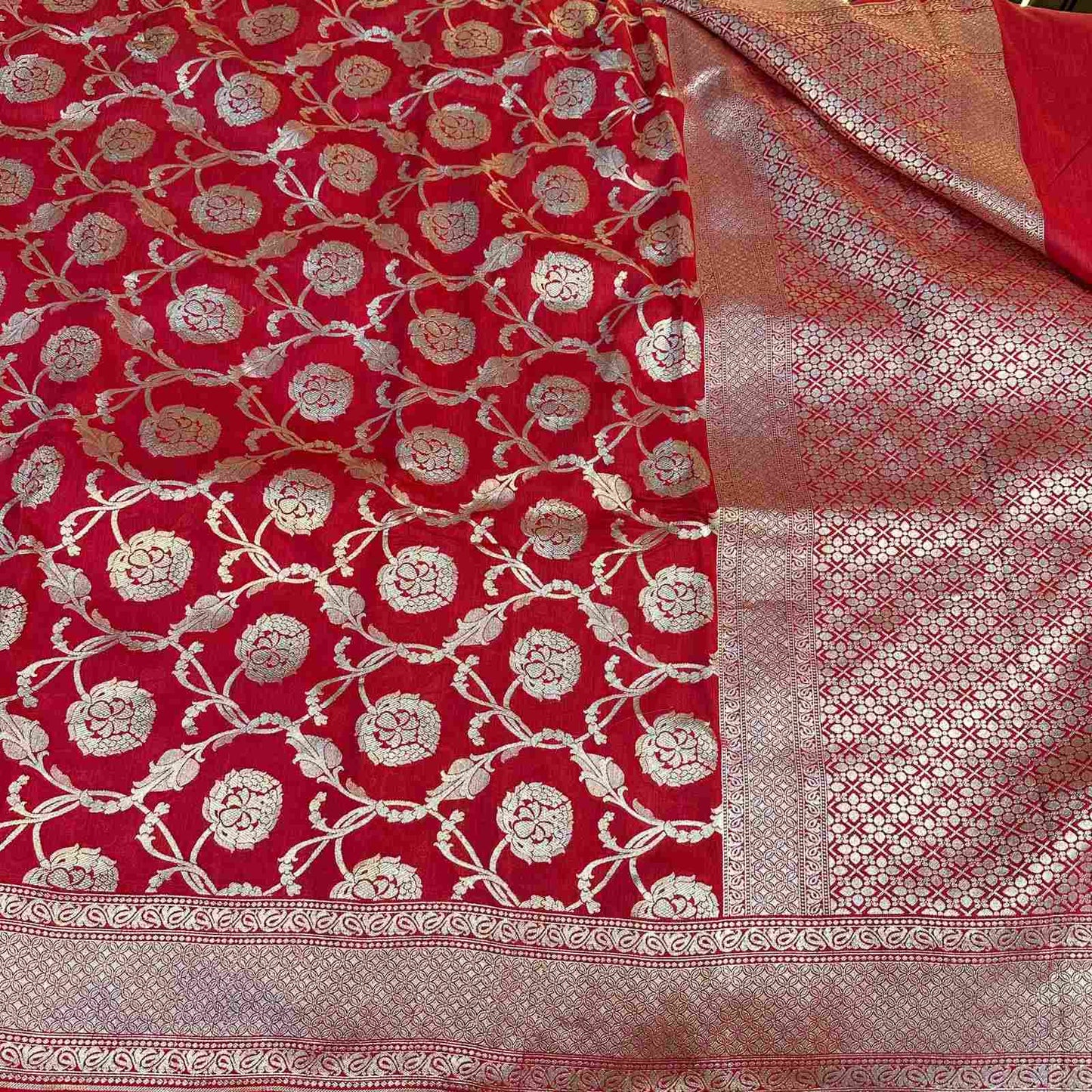 Bright Red Shade Pure Munga Silk Saree