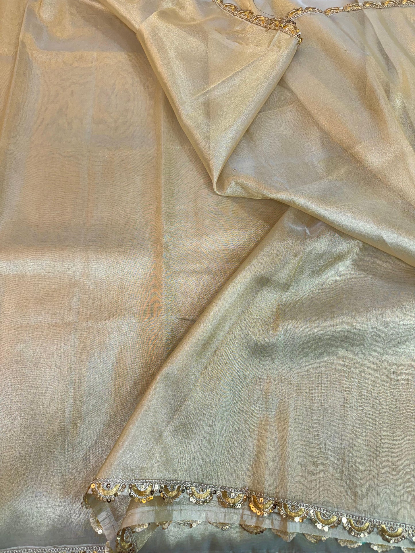 HEERAMANDI INSPIRED SOFT GLASS TISSUE SILK SAREE