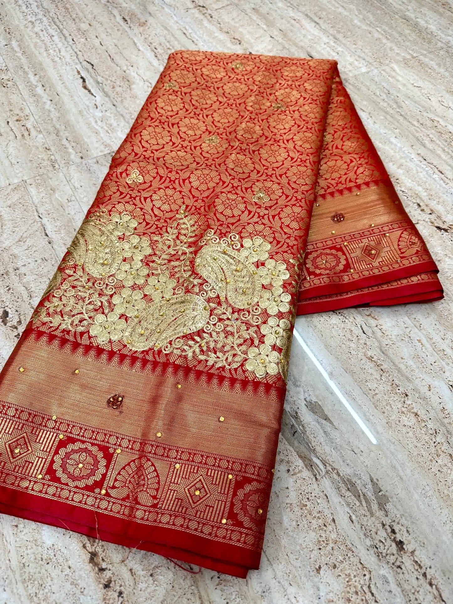 Glamorous Colour Shade Soft Silk Saree