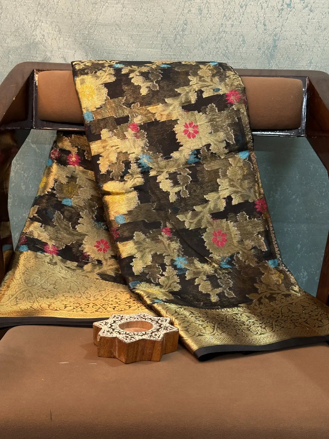 Premium Contemperory Weave Softsilk Banarasi Saree
