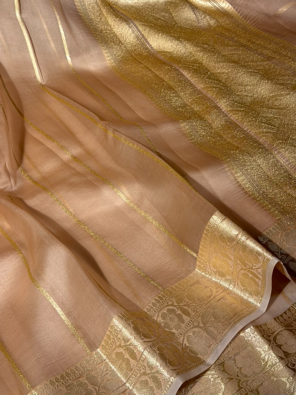 Ivory Gold Handwoven Pure Organza Banarasi Saree