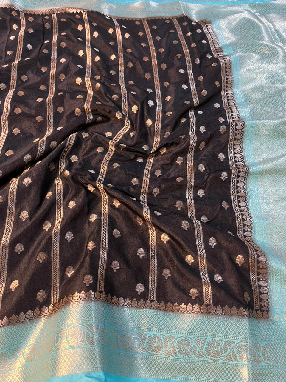 Jet Black Contrast Chinia Silk Traditional Banarasi Saree