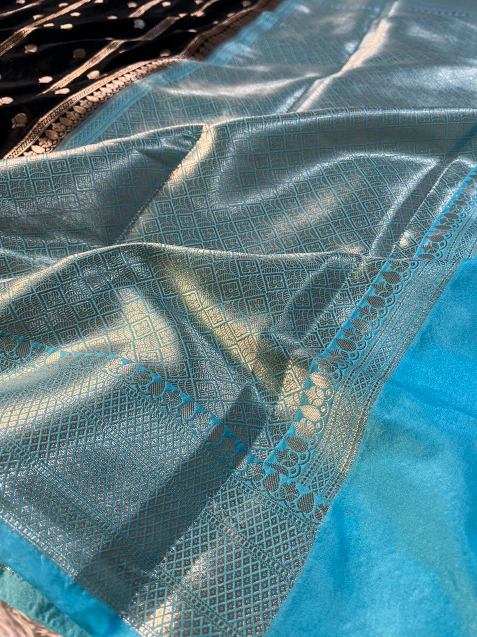 Jet Black Contrast Chinia Silk Traditional Banarasi Saree