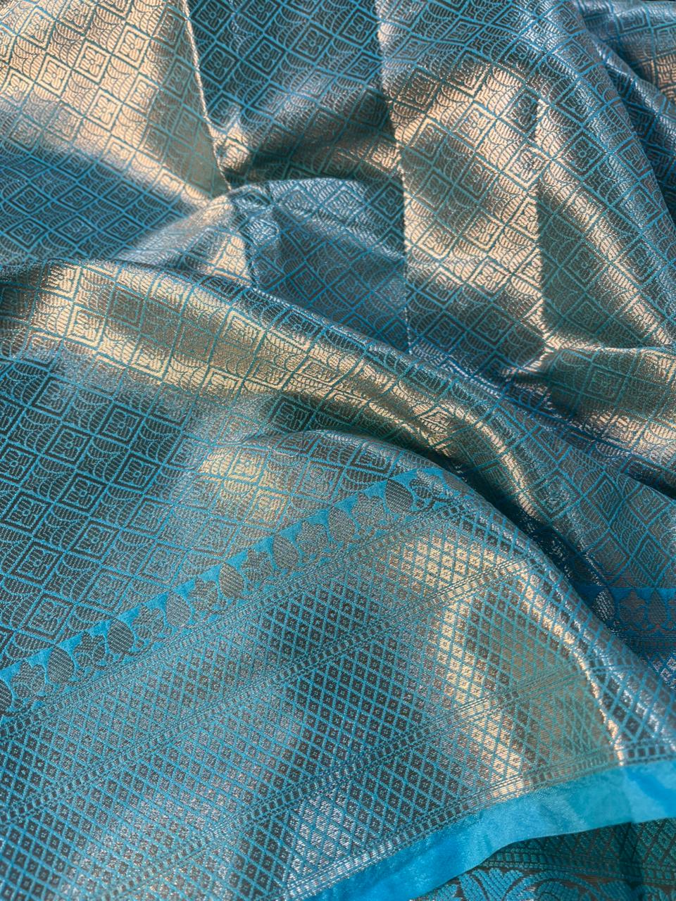 Jet Black Contrast Chinia Silk Traditional Banarasi Saree