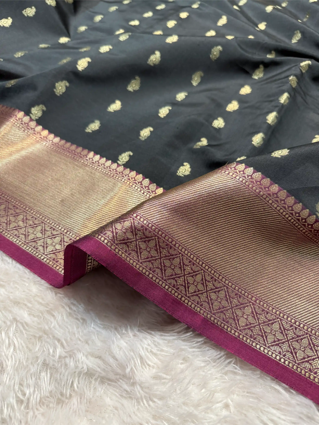 Jet Black Softsilk Contrast Traditional Banarasi Saree