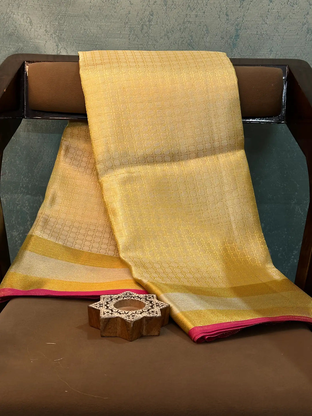 Eccentric Weave Softsilk Traditional Banarasi Saree