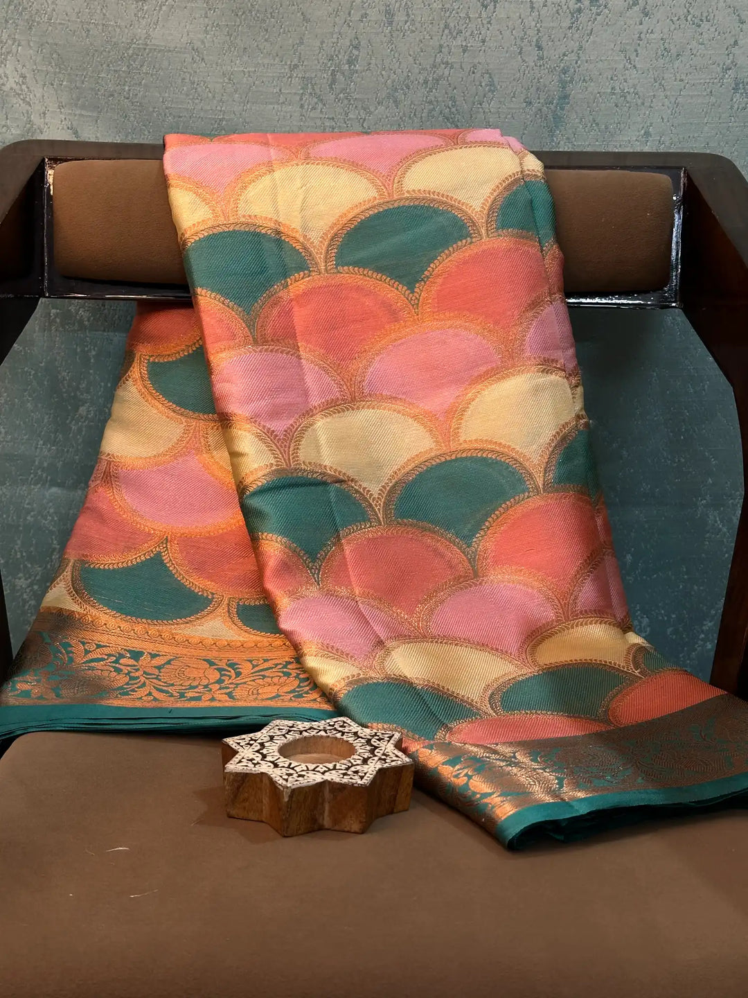 Eccentric Weave Softsilk Traditional Banarasi Saree