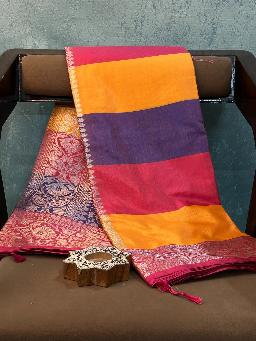 Contemporary Weave Kora Tissue Silk Banarasi Saree