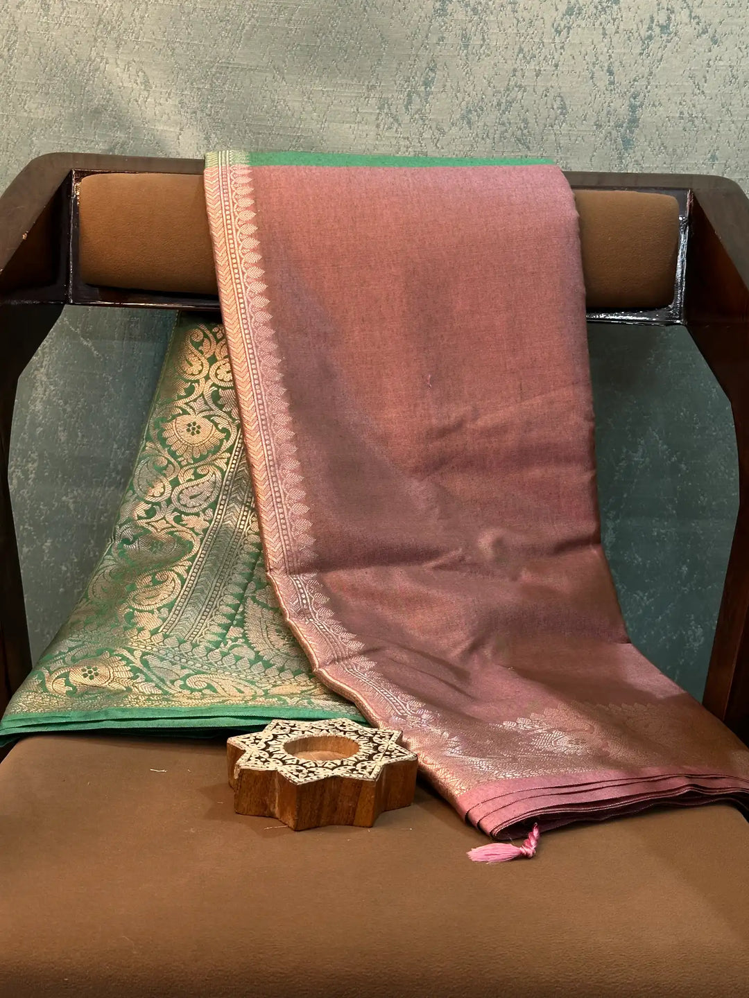 Contemporary Weave Kora Tissue Silk Banarasi Saree