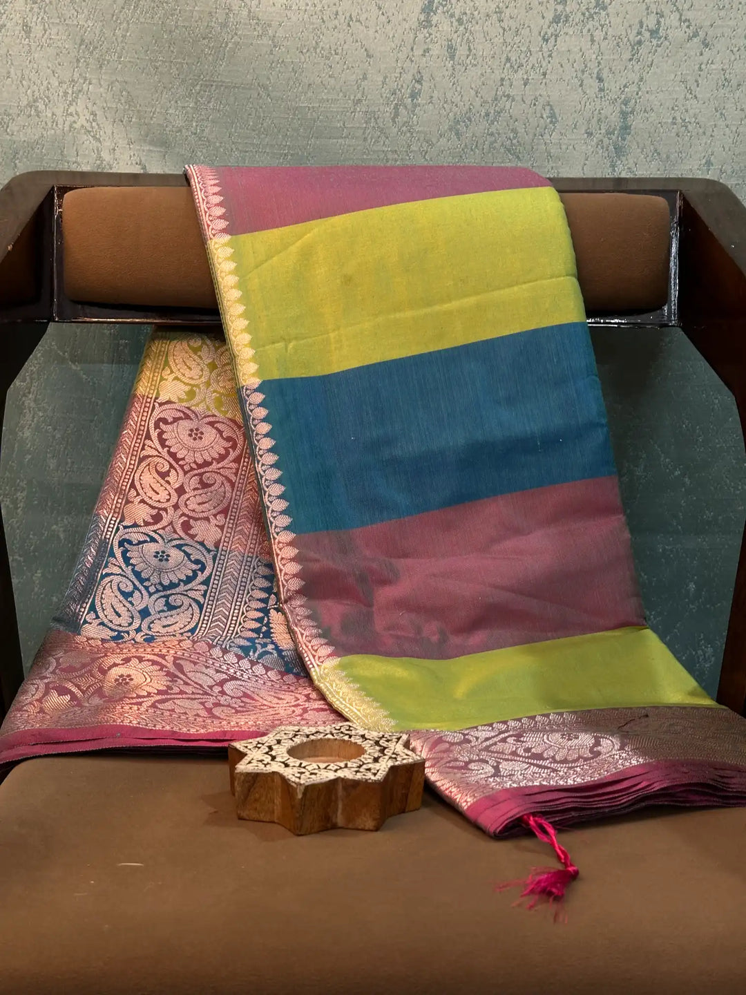 Eccentric Weave Softsilk Traditional Banarasi Saree