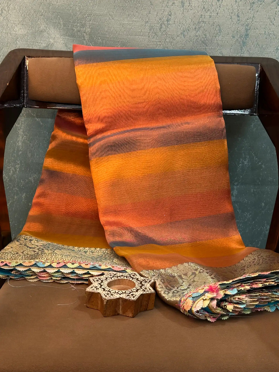 Eccentric Weave Softsilk Traditional Banarasi Saree