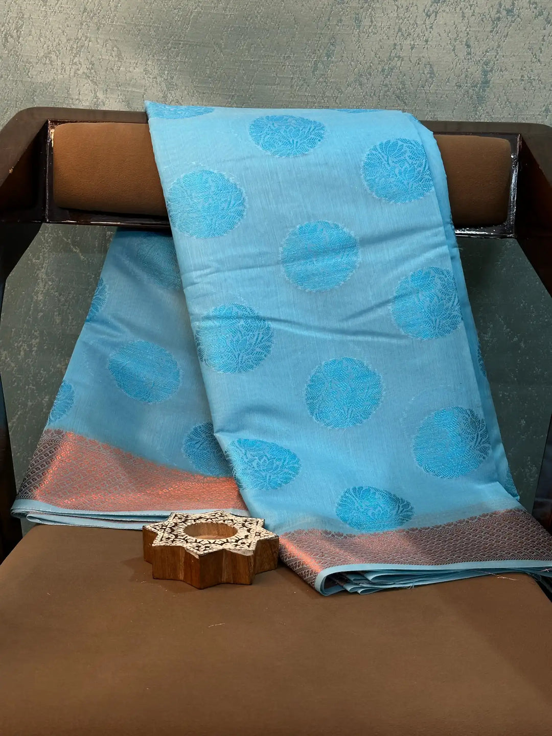 Eccentric Weave Softsilk Traditional Banarasi Saree