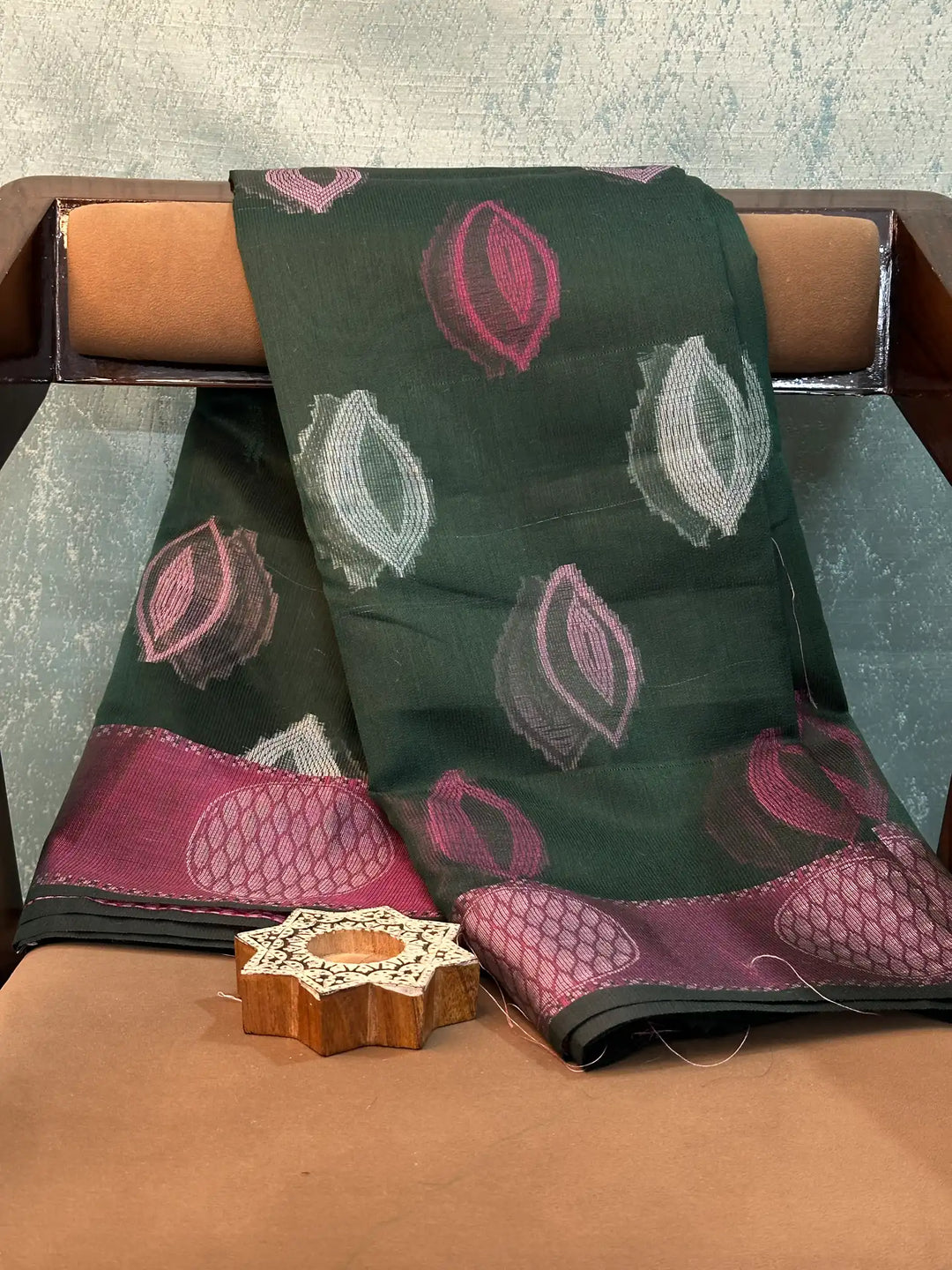 Eccentric Weave Softsilk Traditional Banarasi Saree