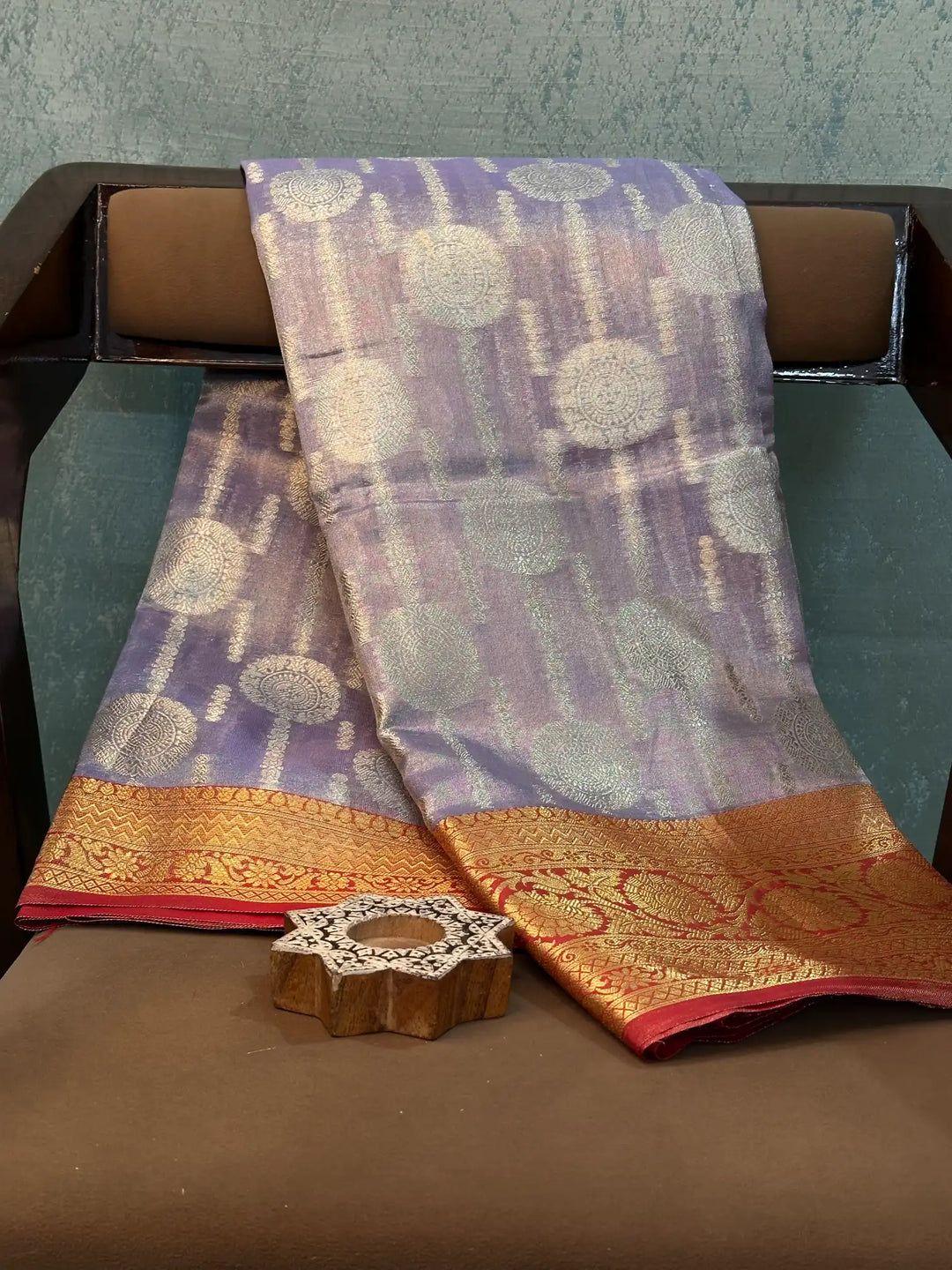 Eccentric Weave Softsilk Traditional Banarasi Saree