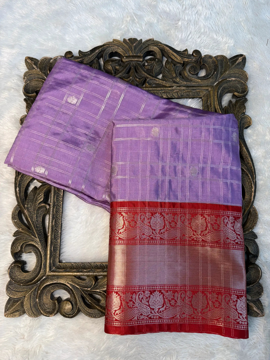 Contemporary Weave Kora Tissue Silk Banarasi Saree