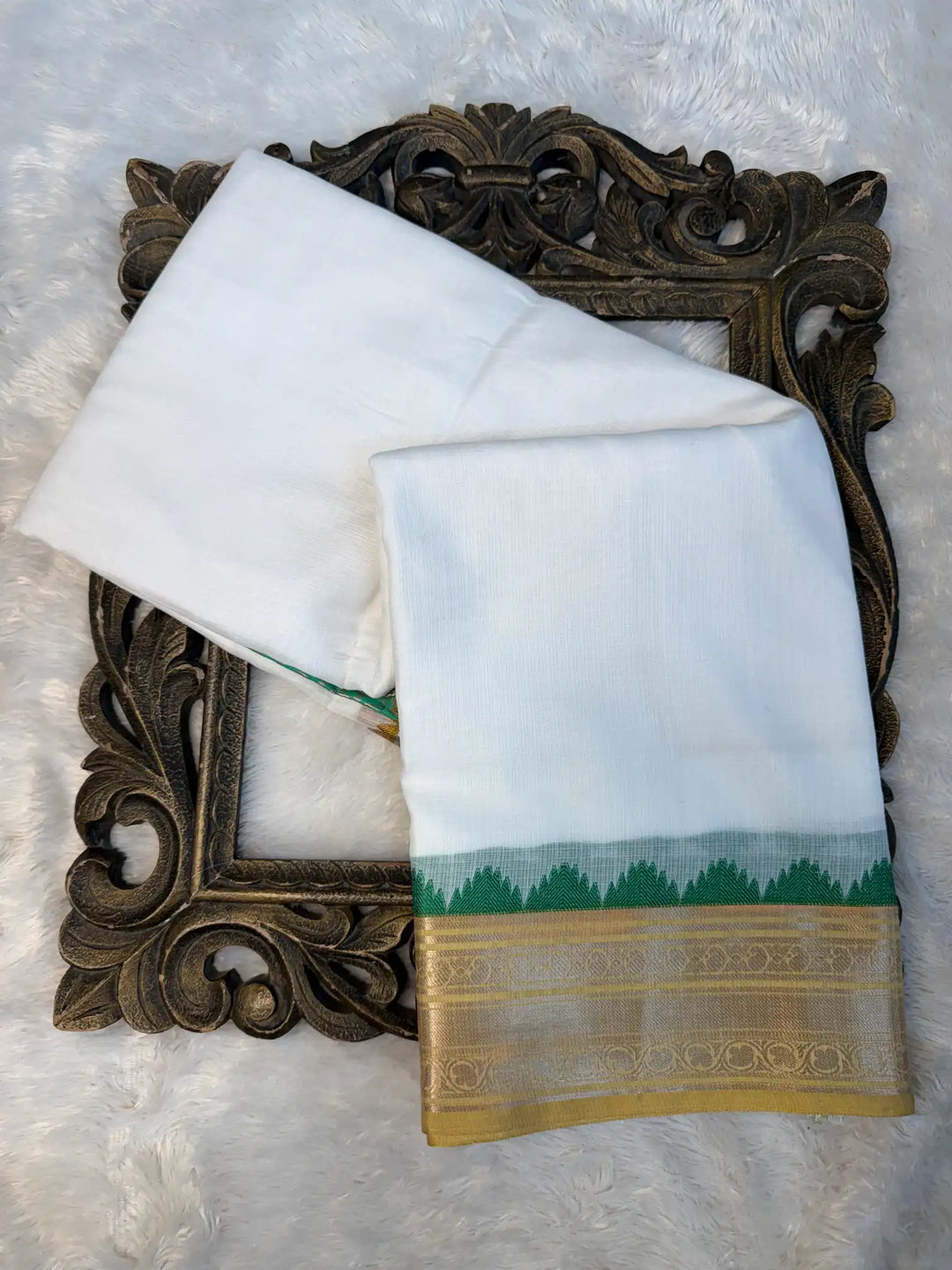 Contemporary Weave Kora Tissue Silk Banarasi Saree