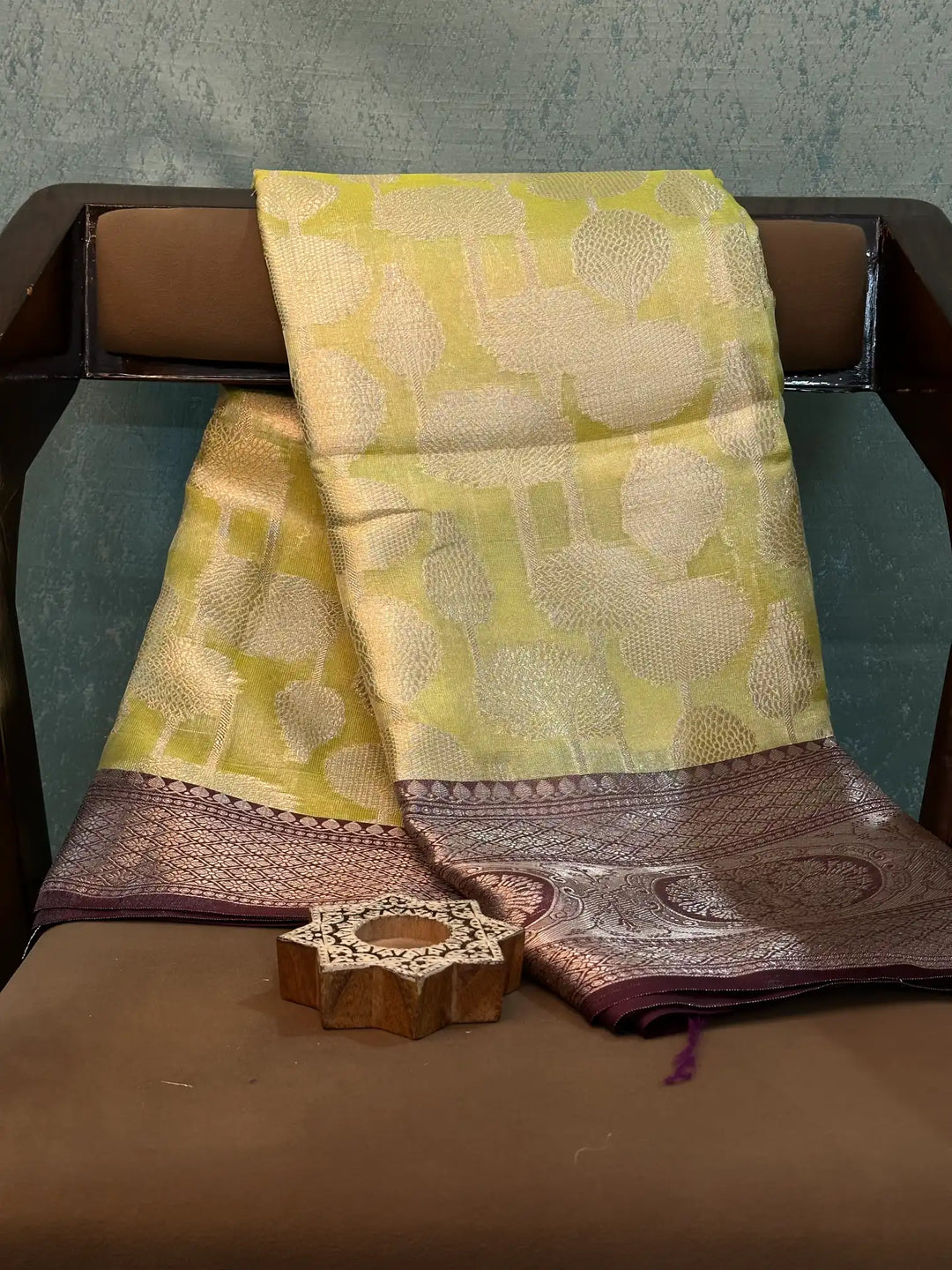 Eccentric Weave Softsilk Traditional Banarasi Saree