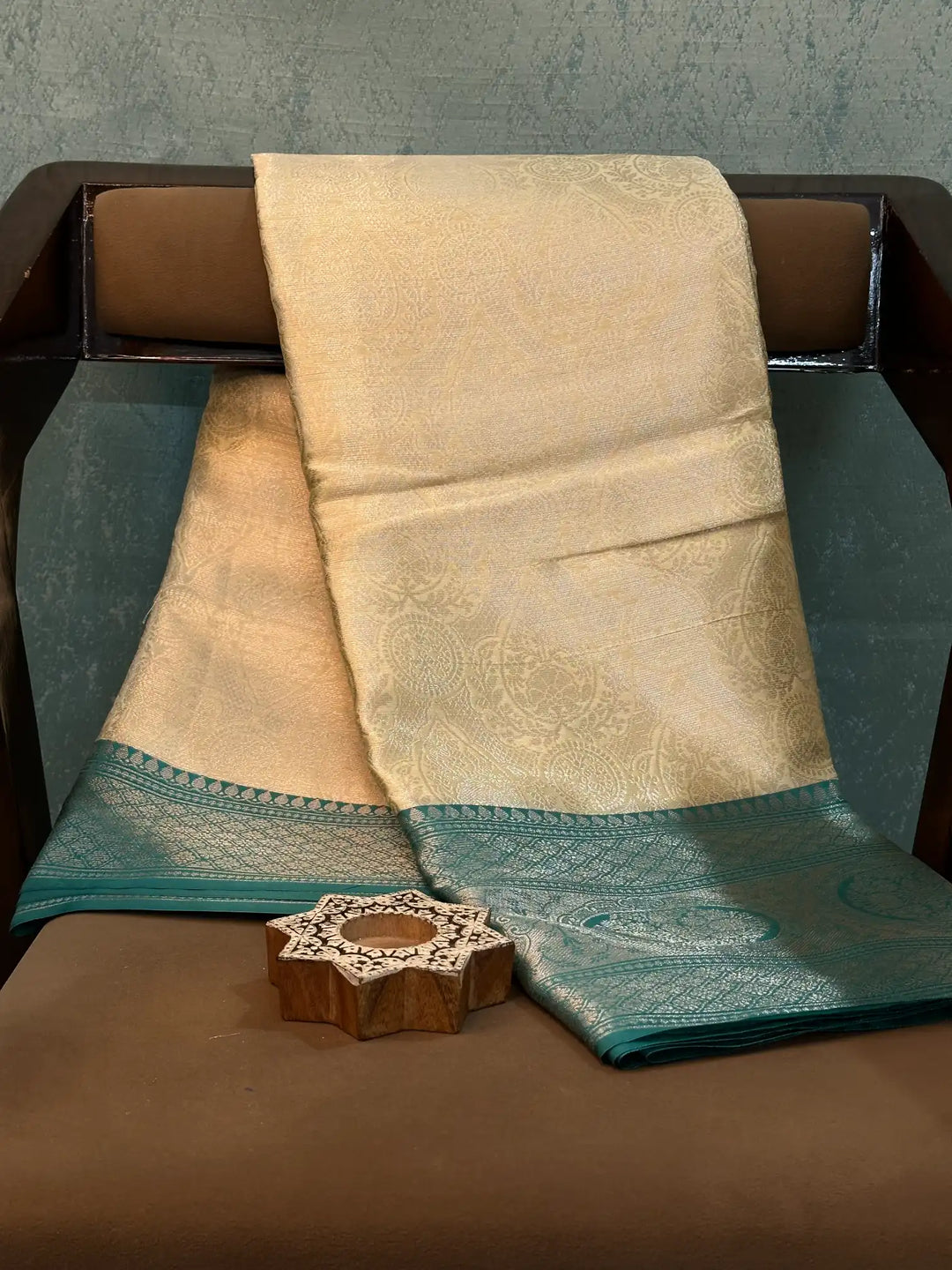 Eccentric Weave Softsilk Traditional Banarasi Saree