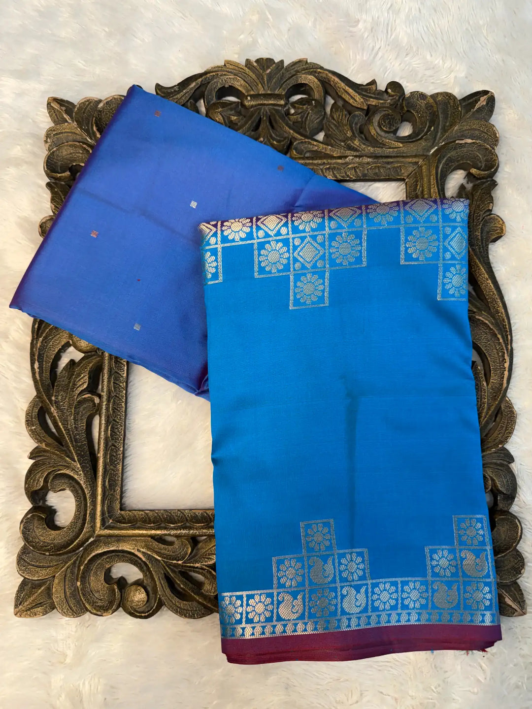 Contemporary Weave Kora Tissue Silk Banarasi Saree
