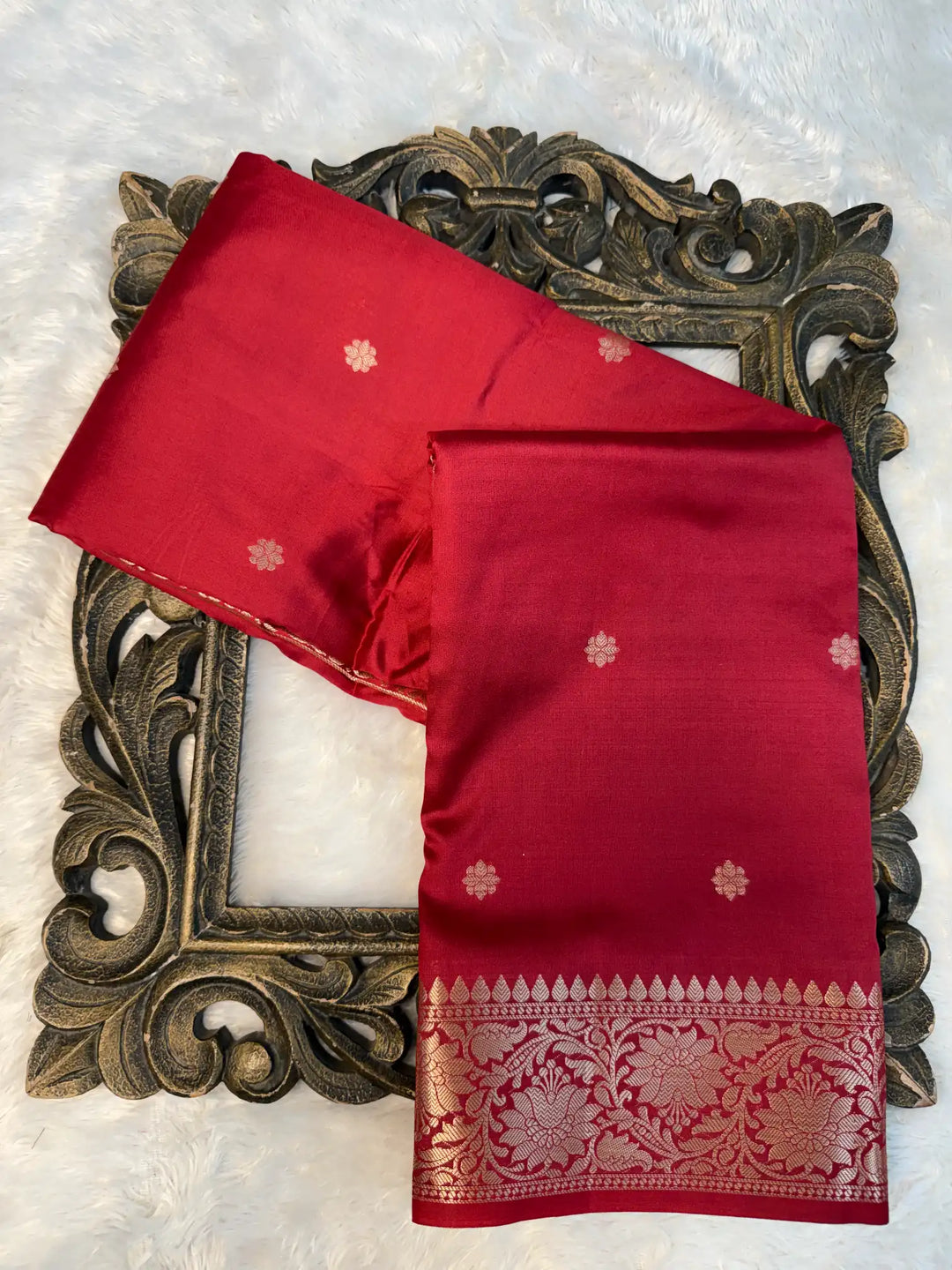 Eccentric Weave Softsilk Traditional Banarasi Saree