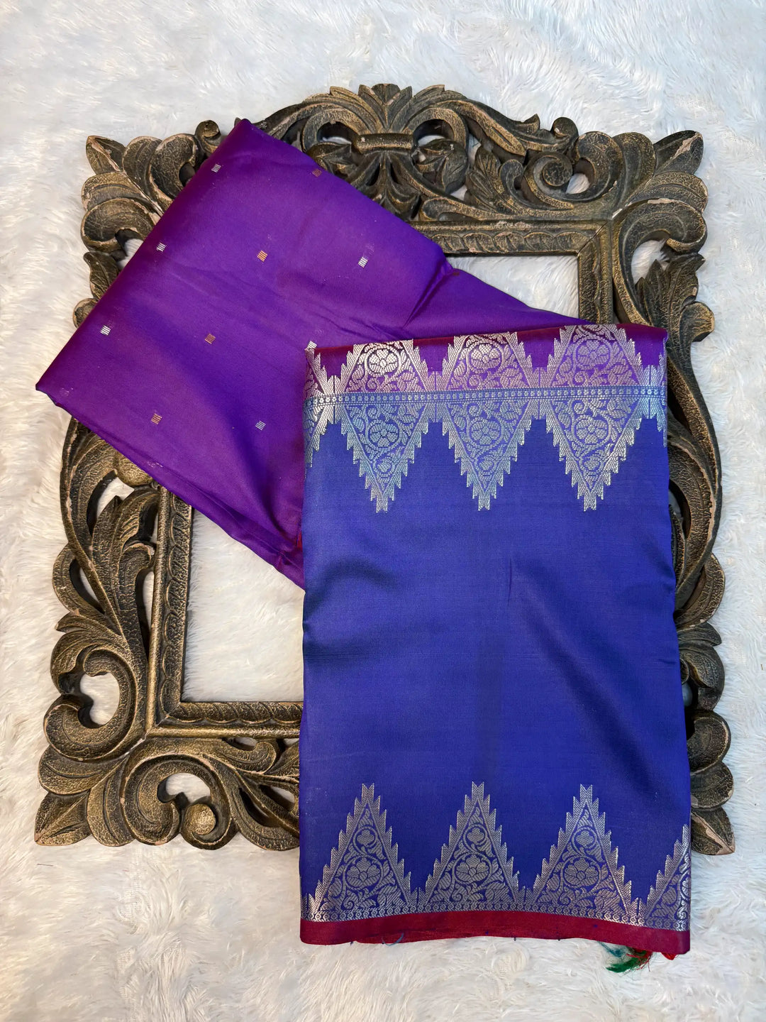 Eccentric Weave Softsilk Traditional Banarasi Saree