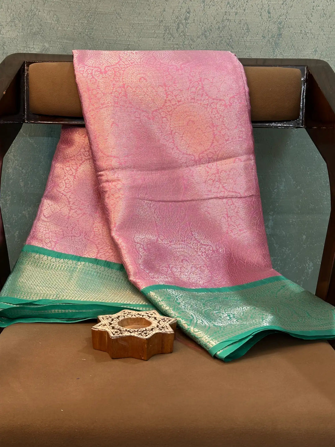 Contemporary Weave Kora Tissue Silk Banarasi Saree