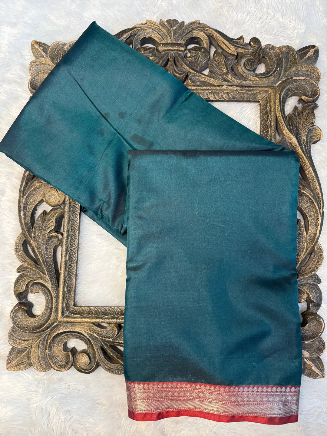 Eccentric Weave Softsilk Traditional Banarasi Saree