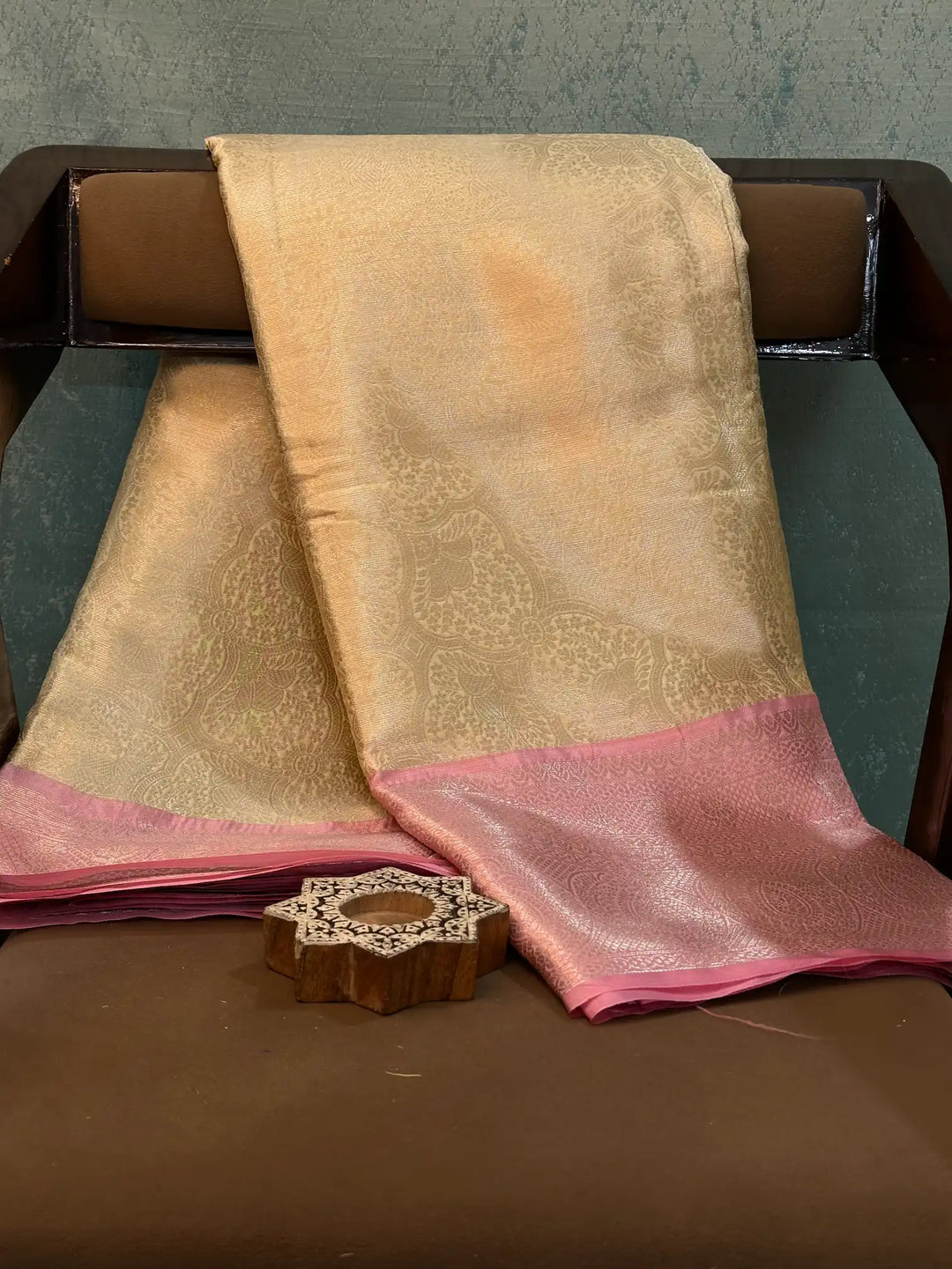 Eccentric Weave Softsilk Traditional Banarasi Saree