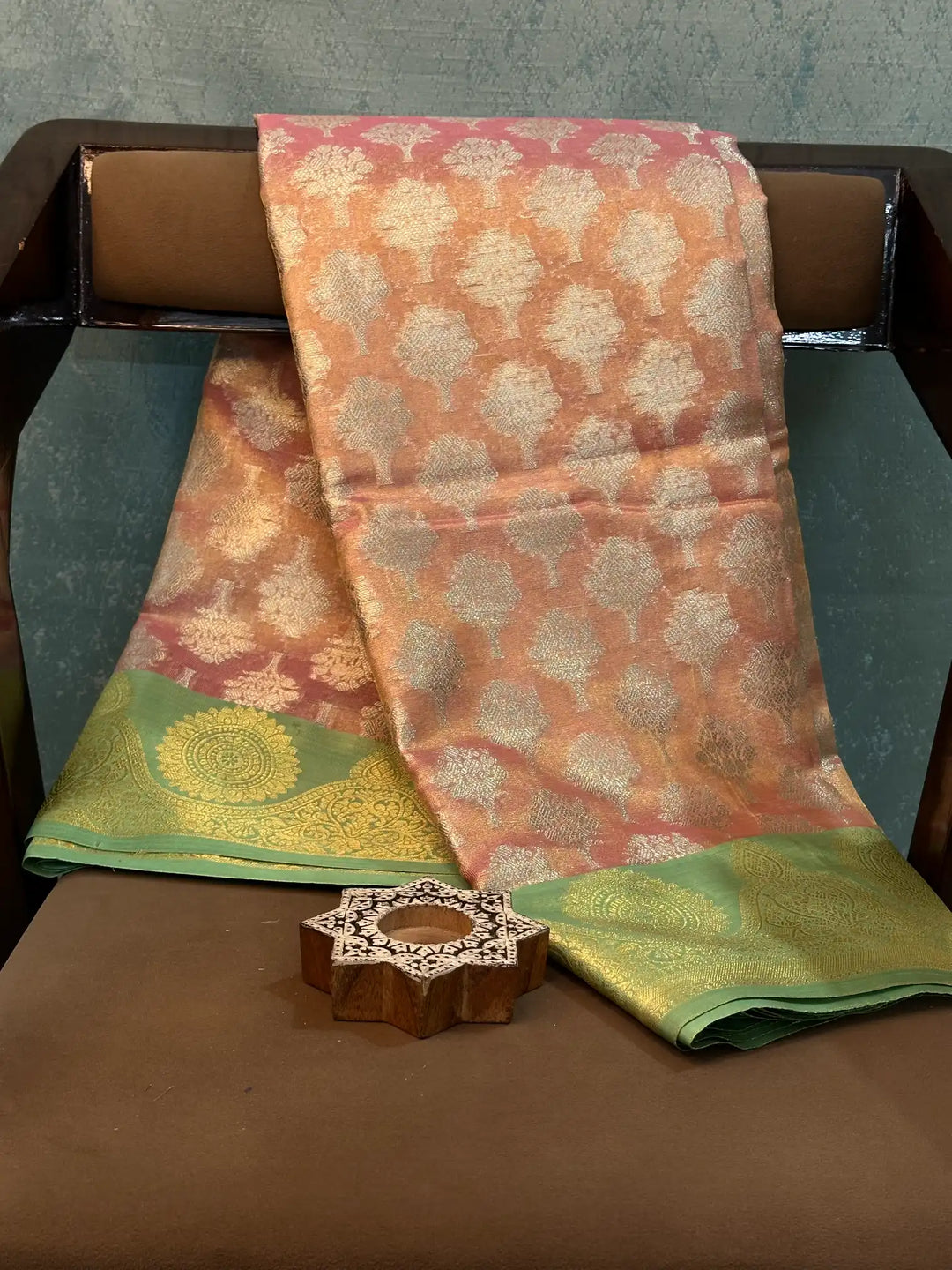 Eccentric Weave Softsilk Traditional Banarasi Saree