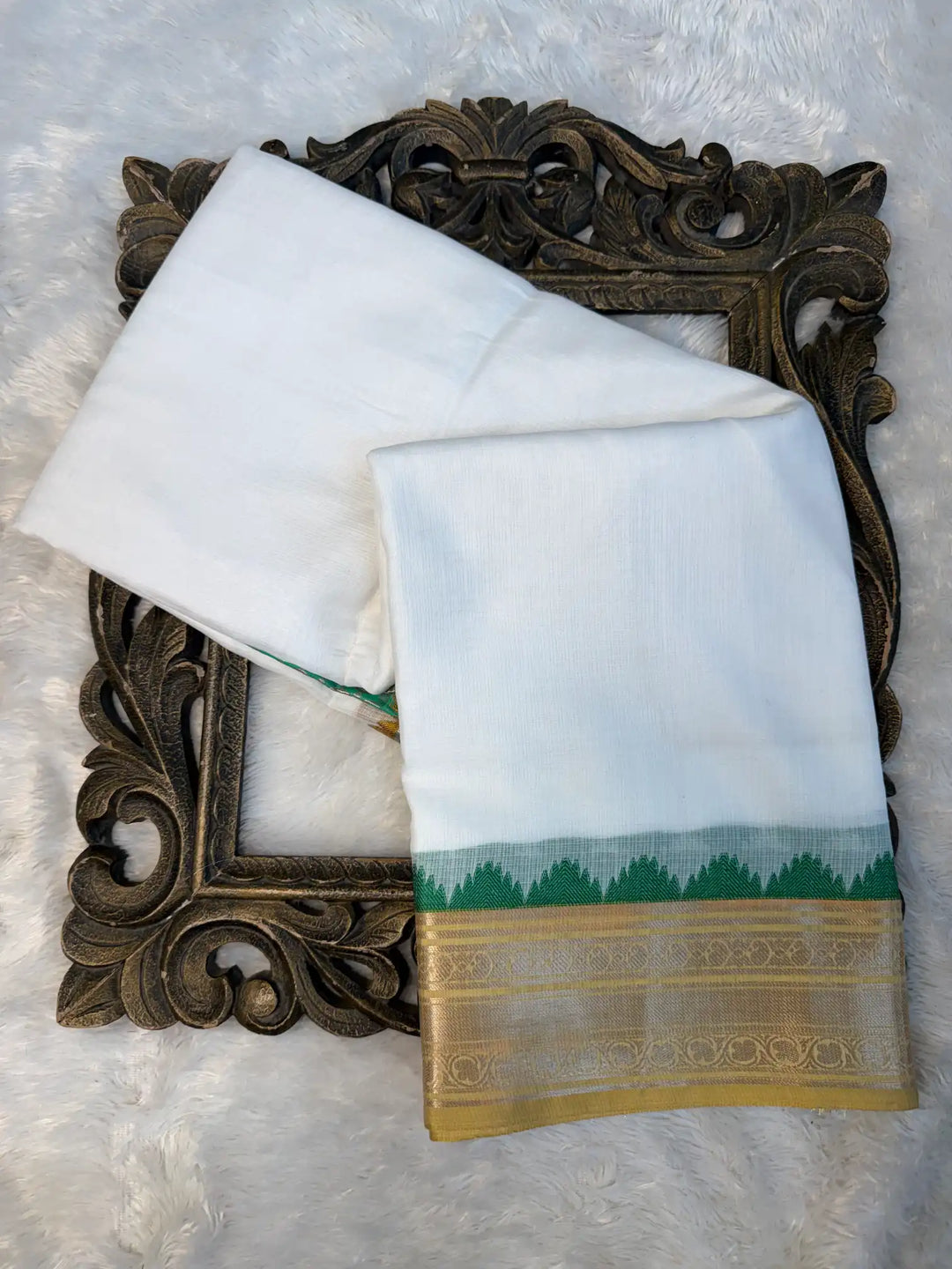Contemporary Weave Kora Tissue Silk Banarasi Saree