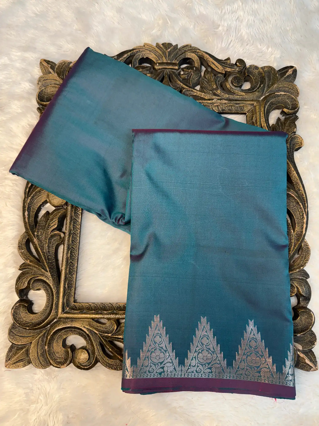 Eccentric Weave Softsilk Traditional Banarasi Saree