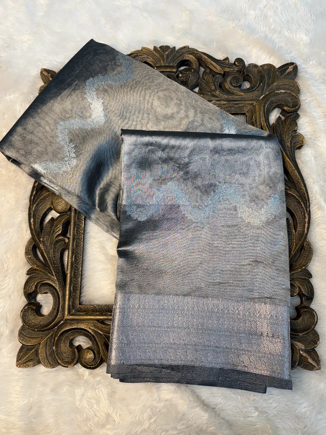 Contemporary Weave Kora Tissue Silk Banarasi Saree