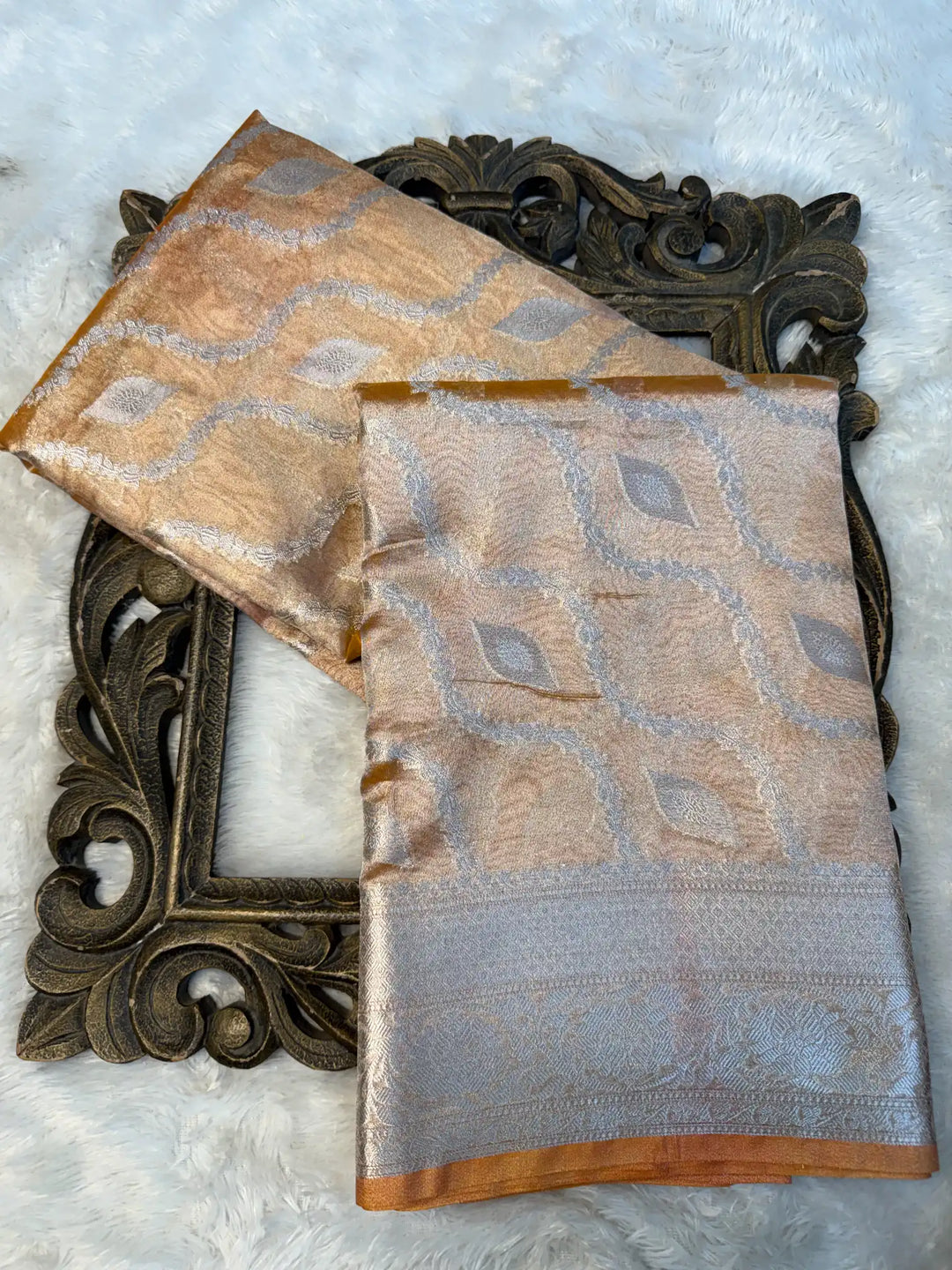 Eccentric Weave Softsilk Traditional Banarasi Saree