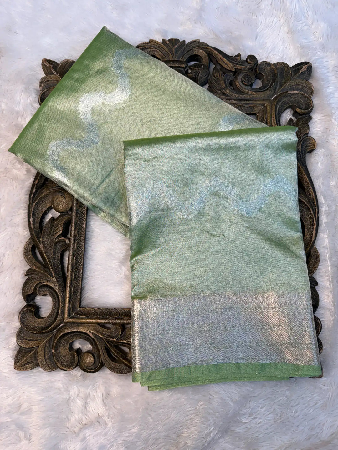 Contemporary Weave Kora Tissue Silk Banarasi Saree