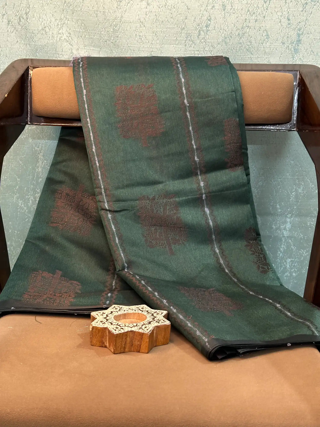 Eccentric Weave Softsilk Traditional Banarasi Saree