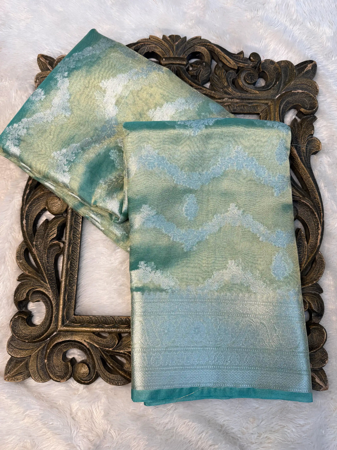 Eccentric Weave Softsilk Traditional Banarasi Saree
