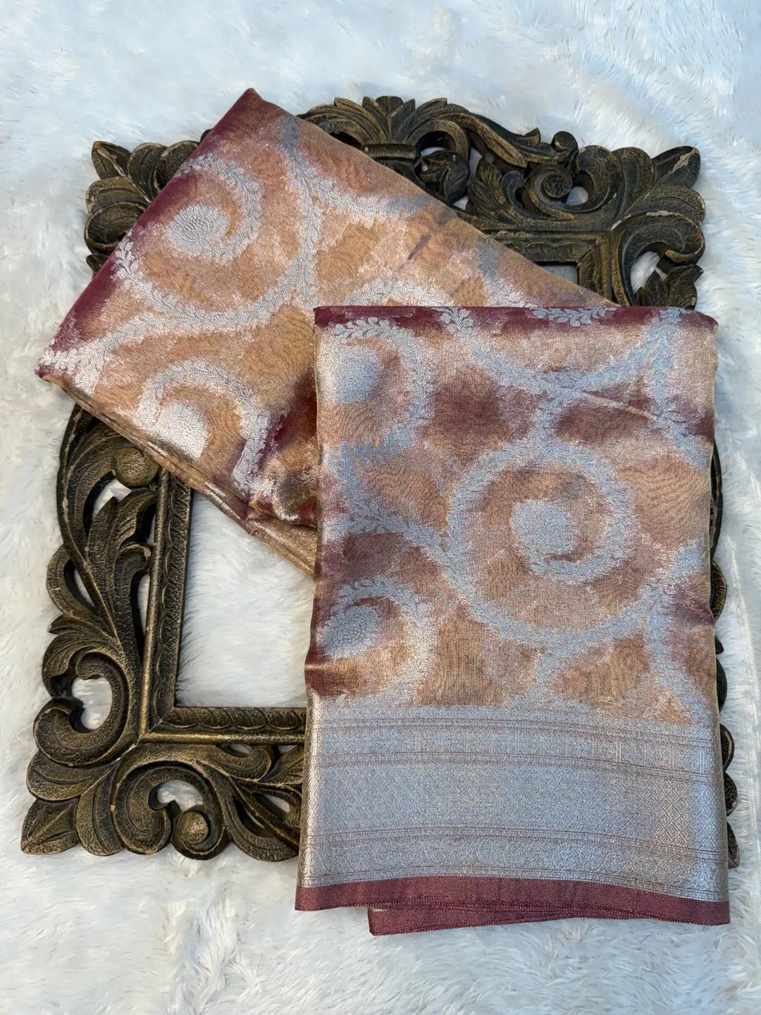 Contemporary Weave Kora Tissue Silk Banarasi Saree