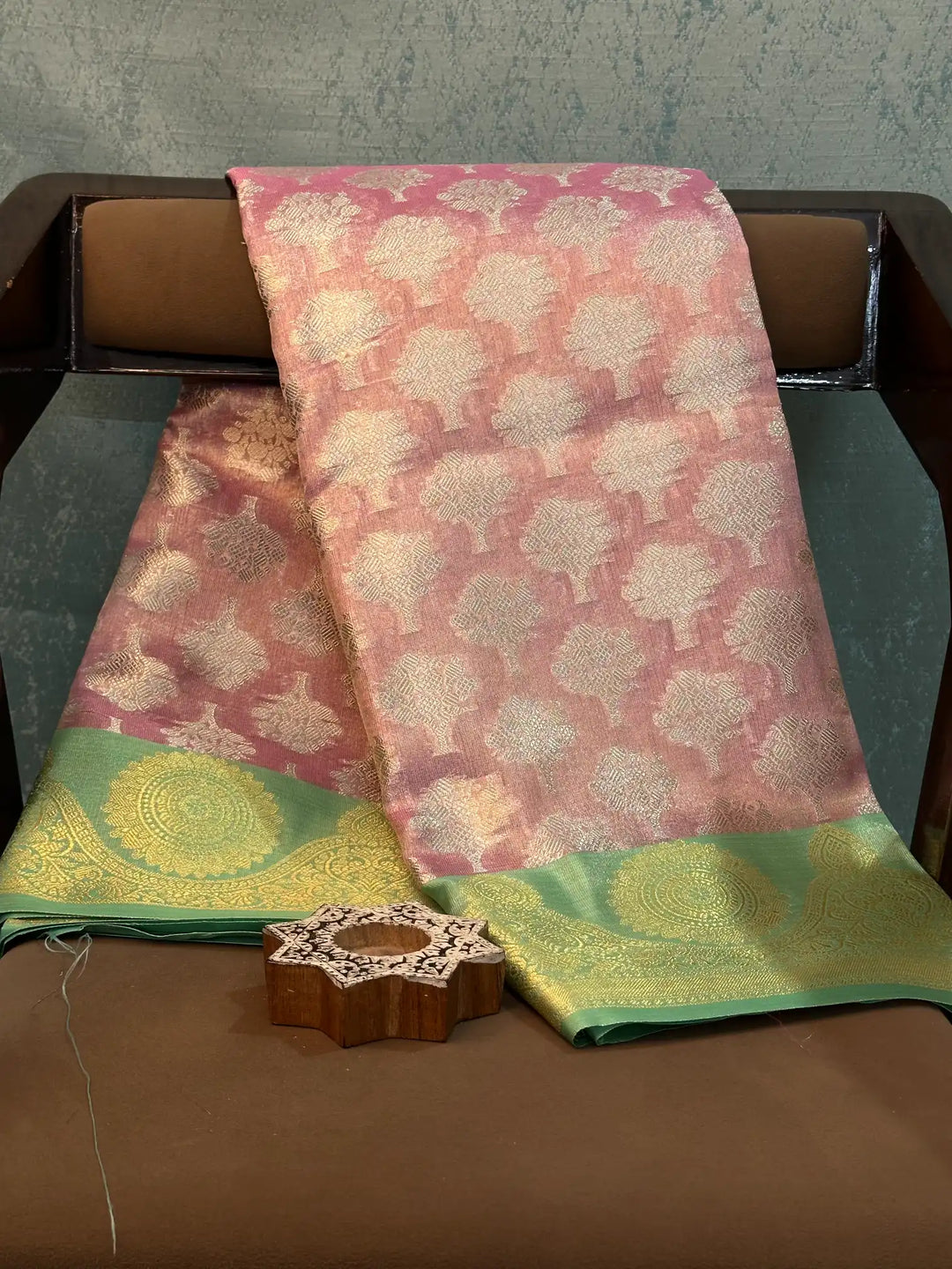 Eccentric Weave Softsilk Traditional Banarasi Saree