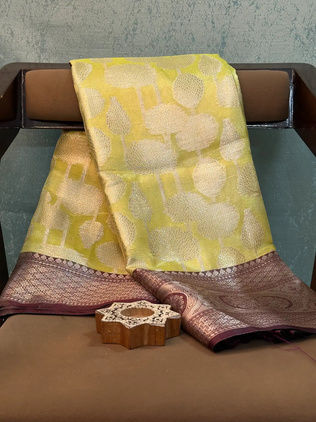 Eccentric Weave Softsilk Traditional Banarasi Saree