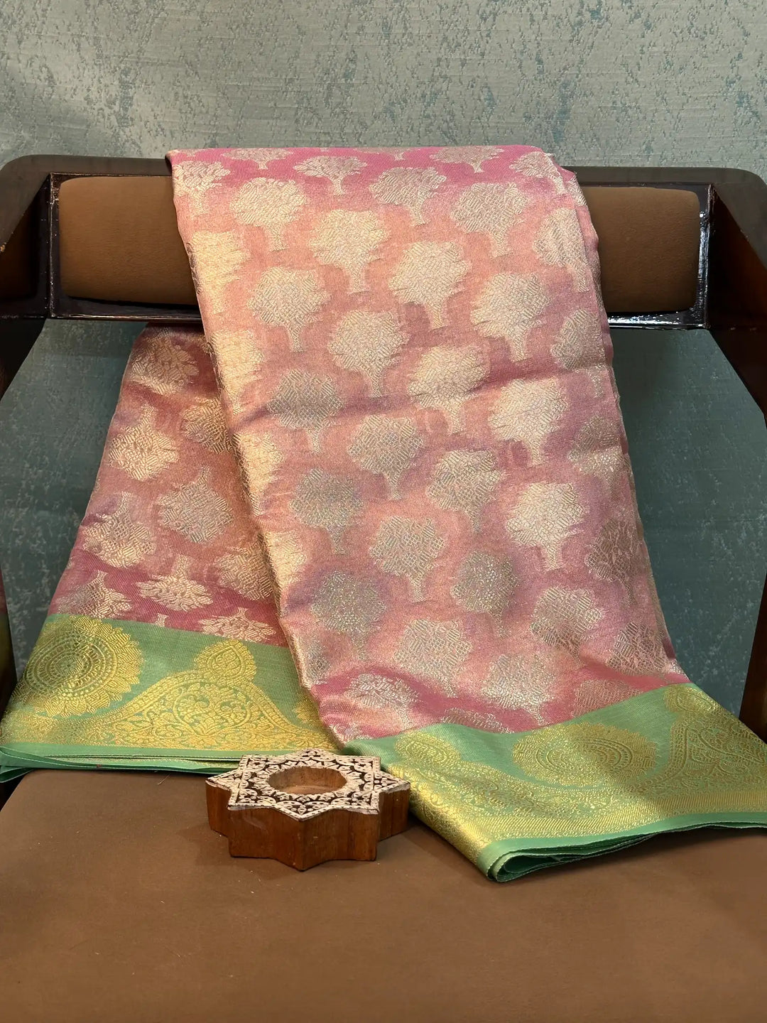 Eccentric Weave Softsilk Traditional Banarasi Saree