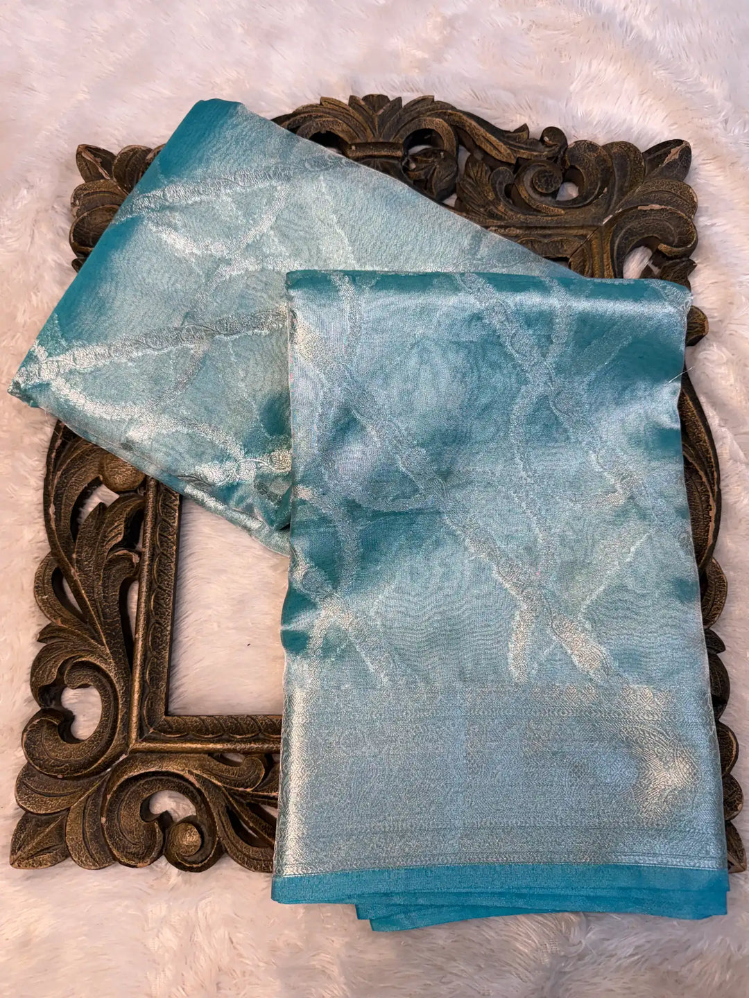 Contemporary Weave Kora Tissue Silk Banarasi Saree
