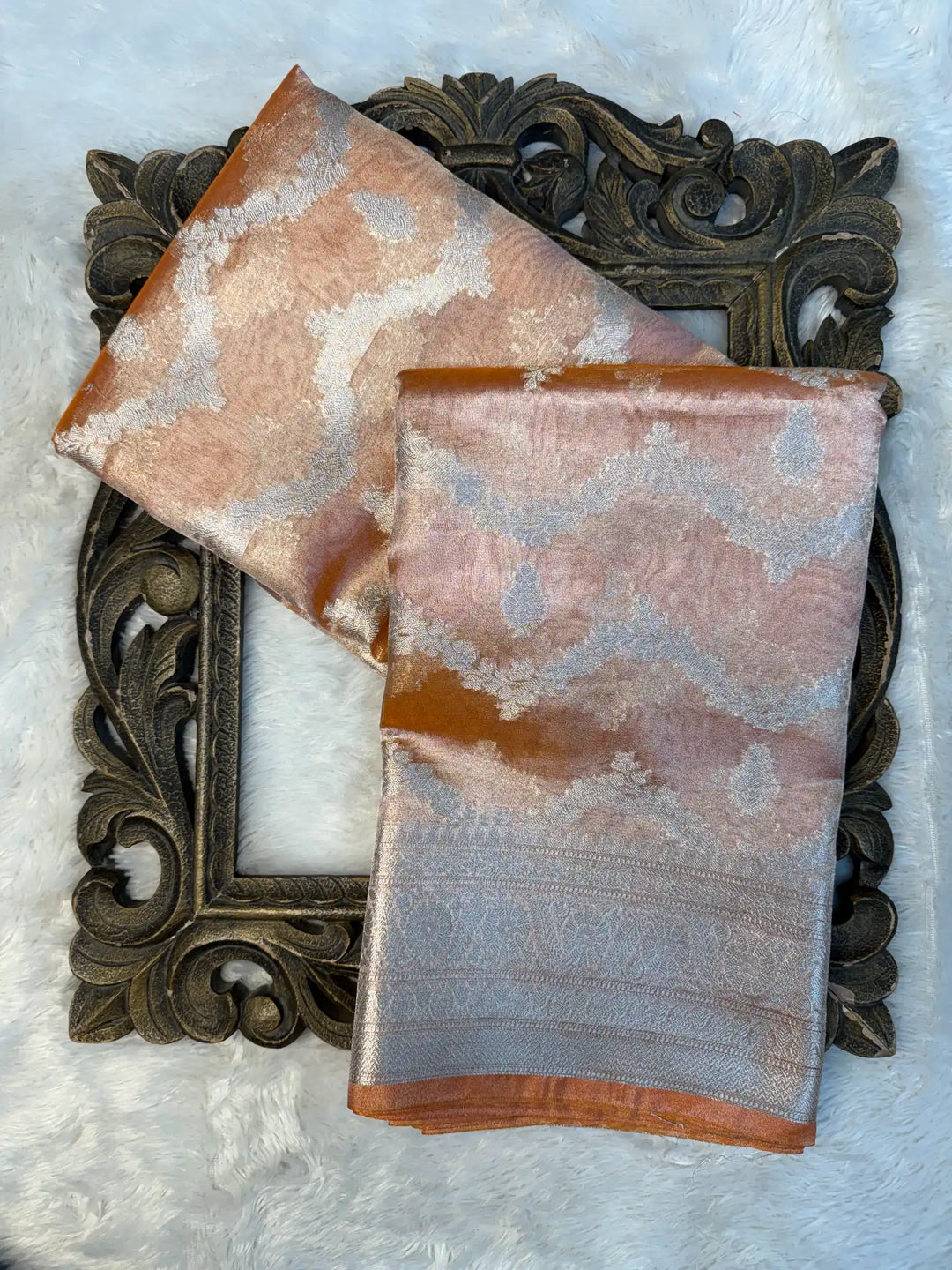 Contemporary Weave Kora Tissue Silk Banarasi Saree