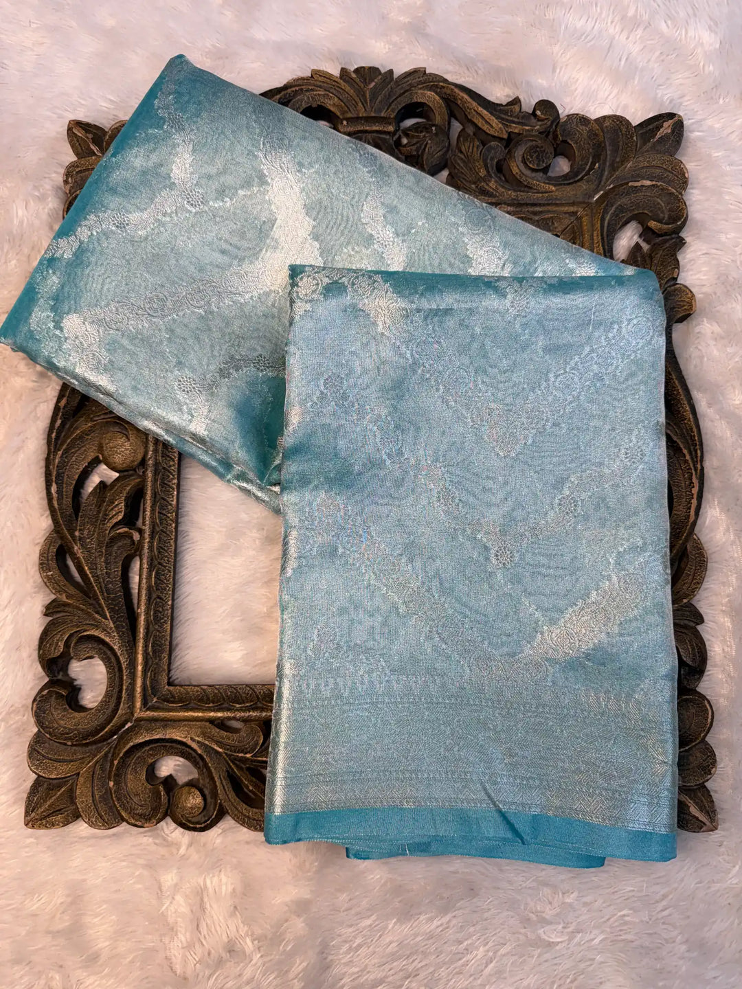 Eccentric Weave Softsilk Traditional Banarasi Saree