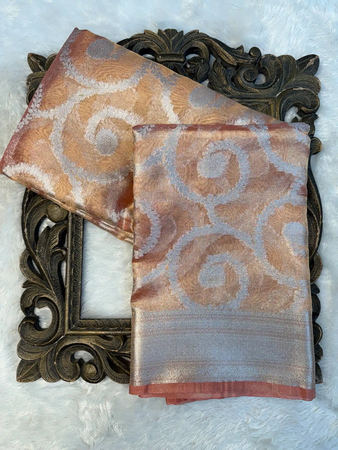 Eccentric Weave Softsilk Traditional Banarasi Saree