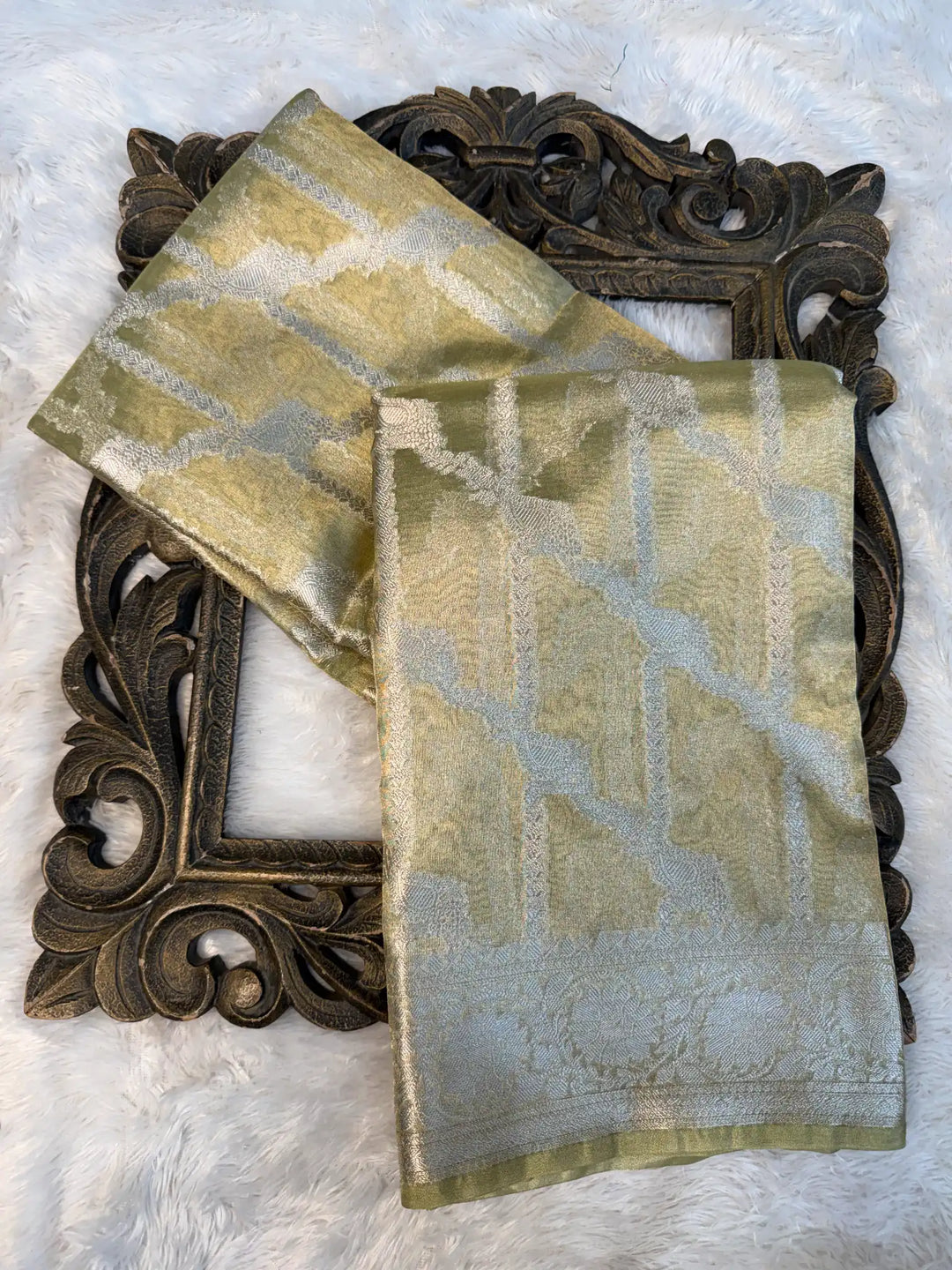 Contemporary Weave Kora Tissue Silk Banarasi Saree