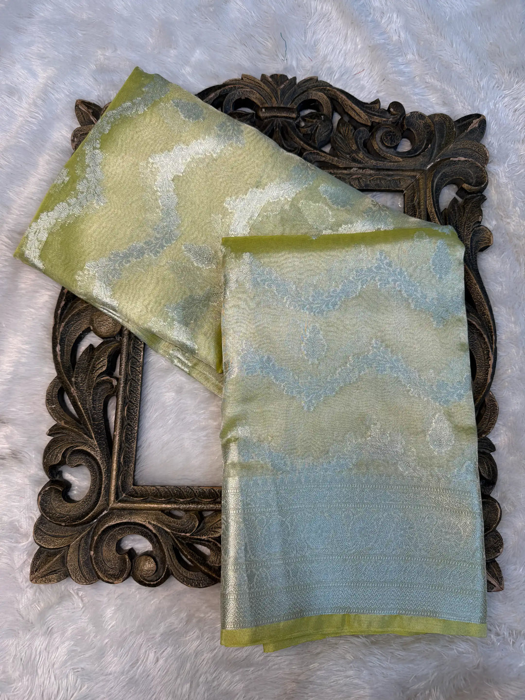 Contemporary Weave Kora Tissue Silk Banarasi Saree