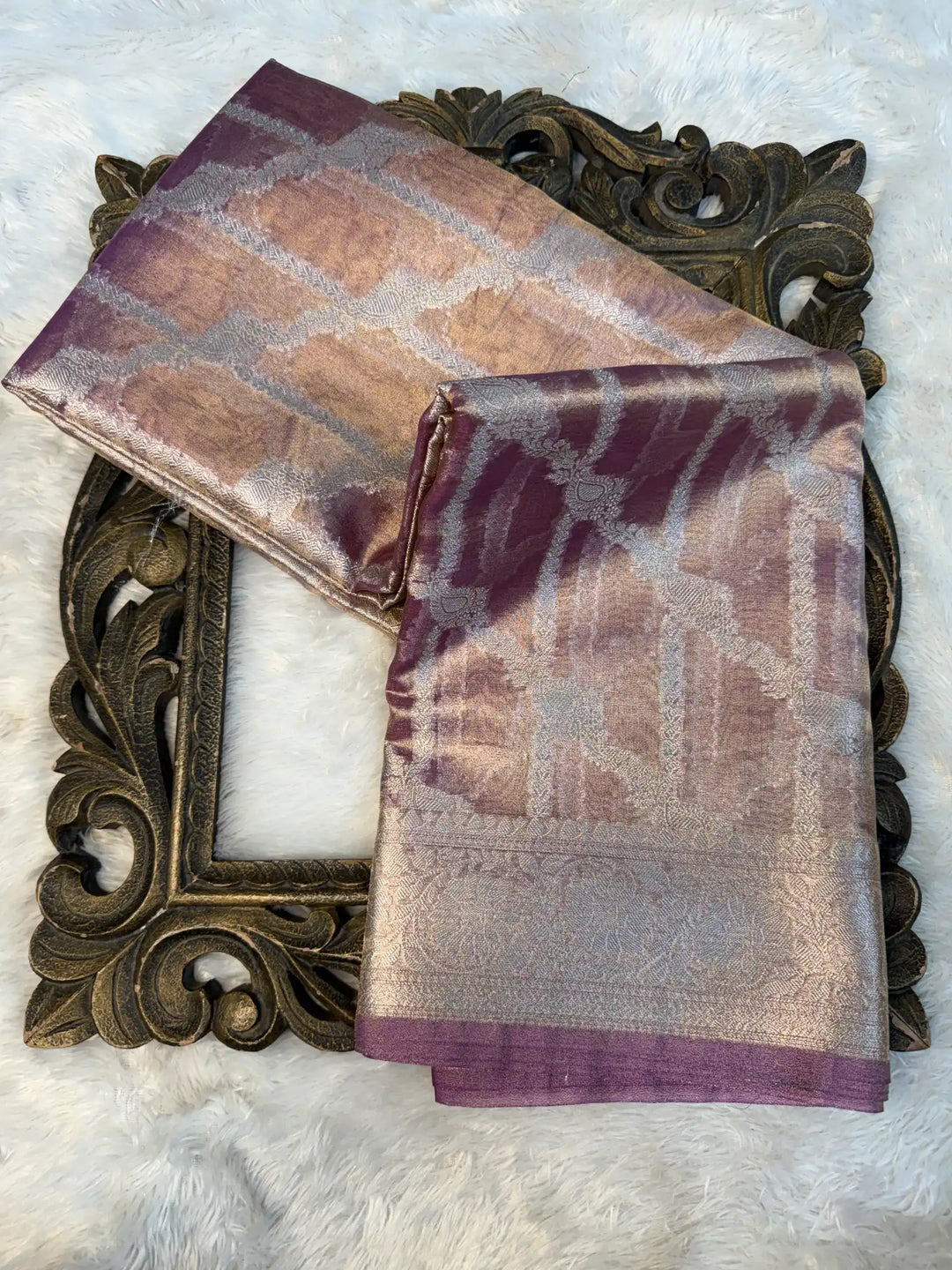 Contemporary Weave Kora Tissue Silk Banarasi Saree